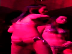 Two curvy lesbo angels are dancing in the club